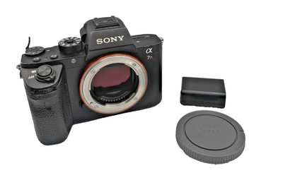 *Read Sony A7R II 42MP Mirrorless Digital Camera Body Fair Condition Battery Cap