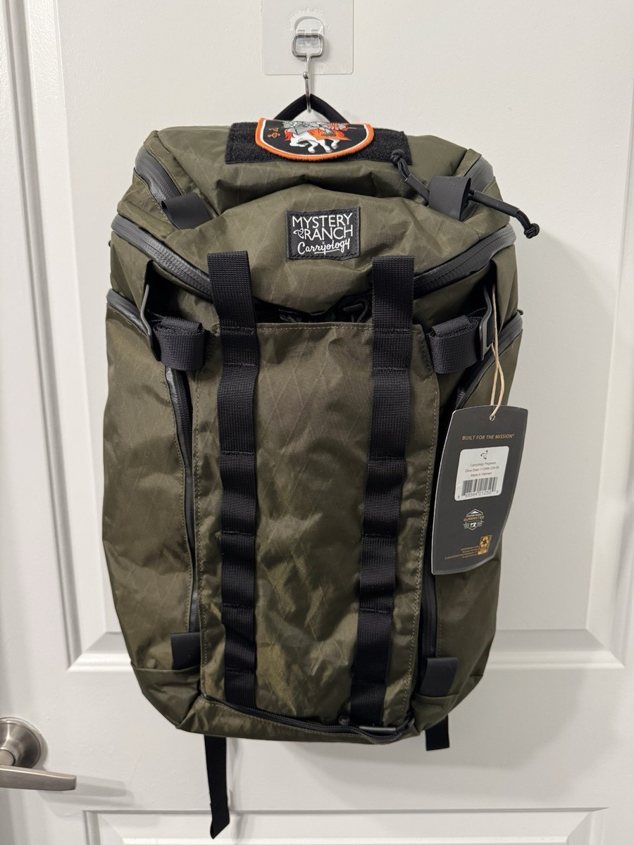 バッグ Mystery Ranch x Carryology Unicorn 2.0 CARRYOLOGY-PEGASUS-BLACK-STICK