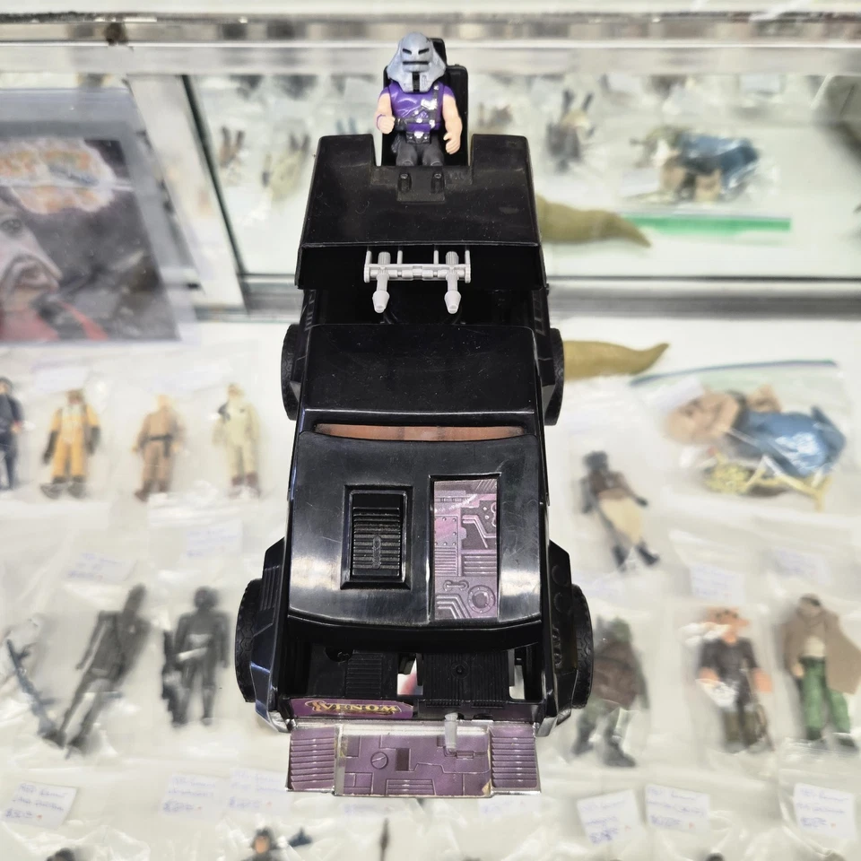 Vintage 1985 Kenner M.A.S.K. Jackhammer with Cliff Dagger Missing Air Defense - Image 4 of 4