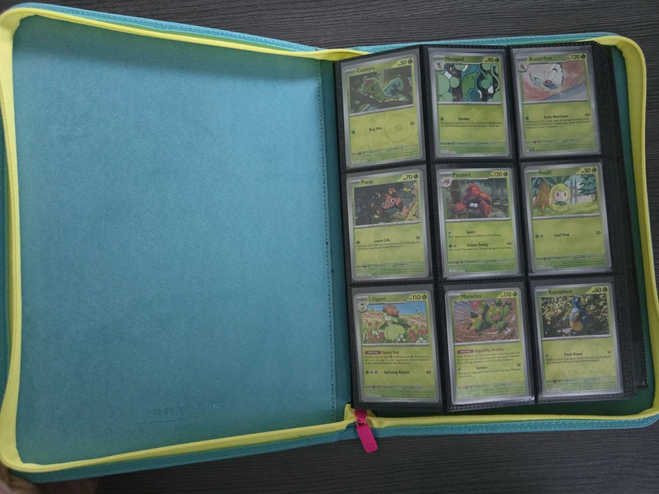 Pokemon TCG - Journey Together 99.9% Complete Master Base Set 1st edition binder - Image 3 of 4