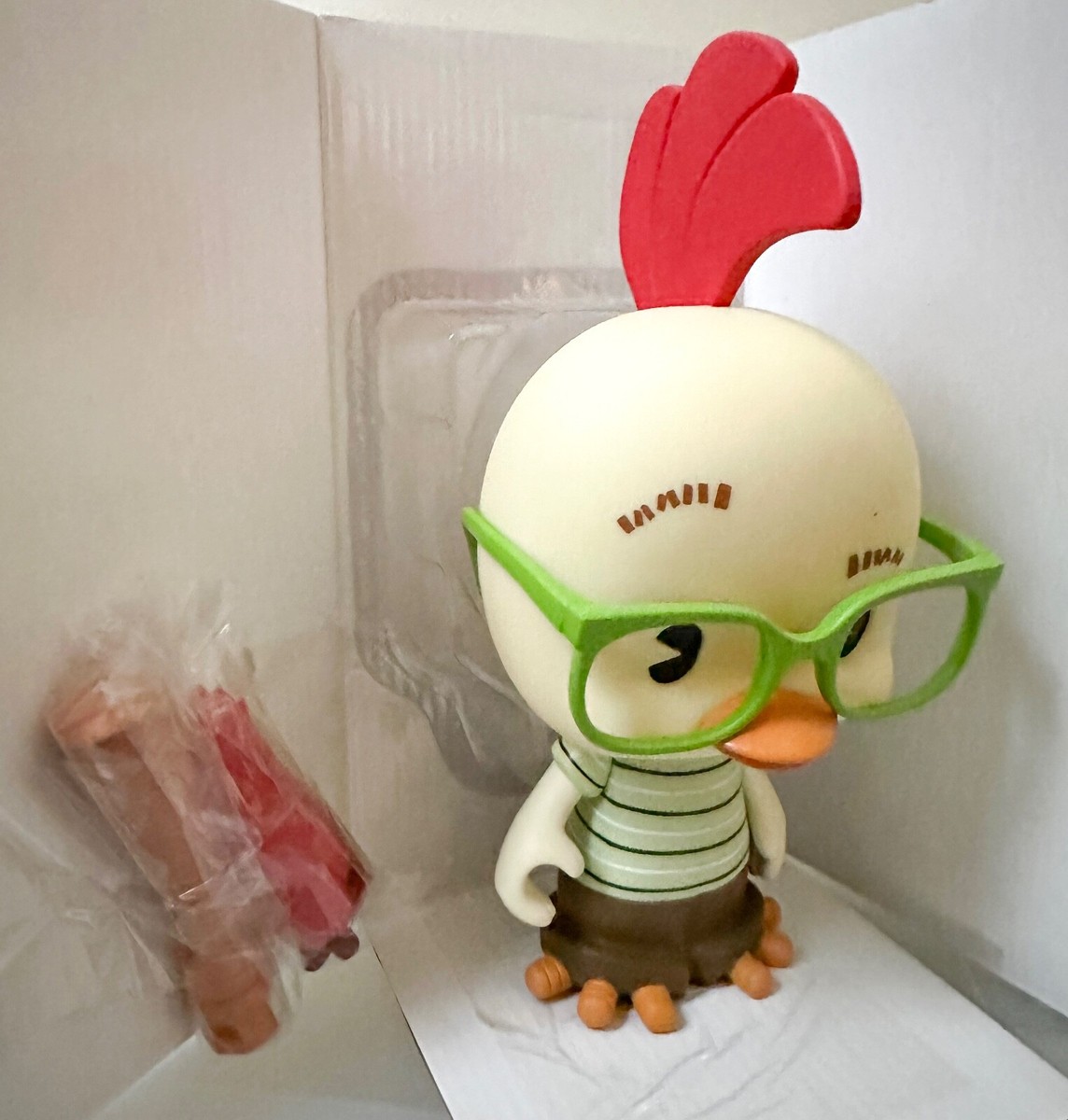 Chicken Little Vinyl Figure 8