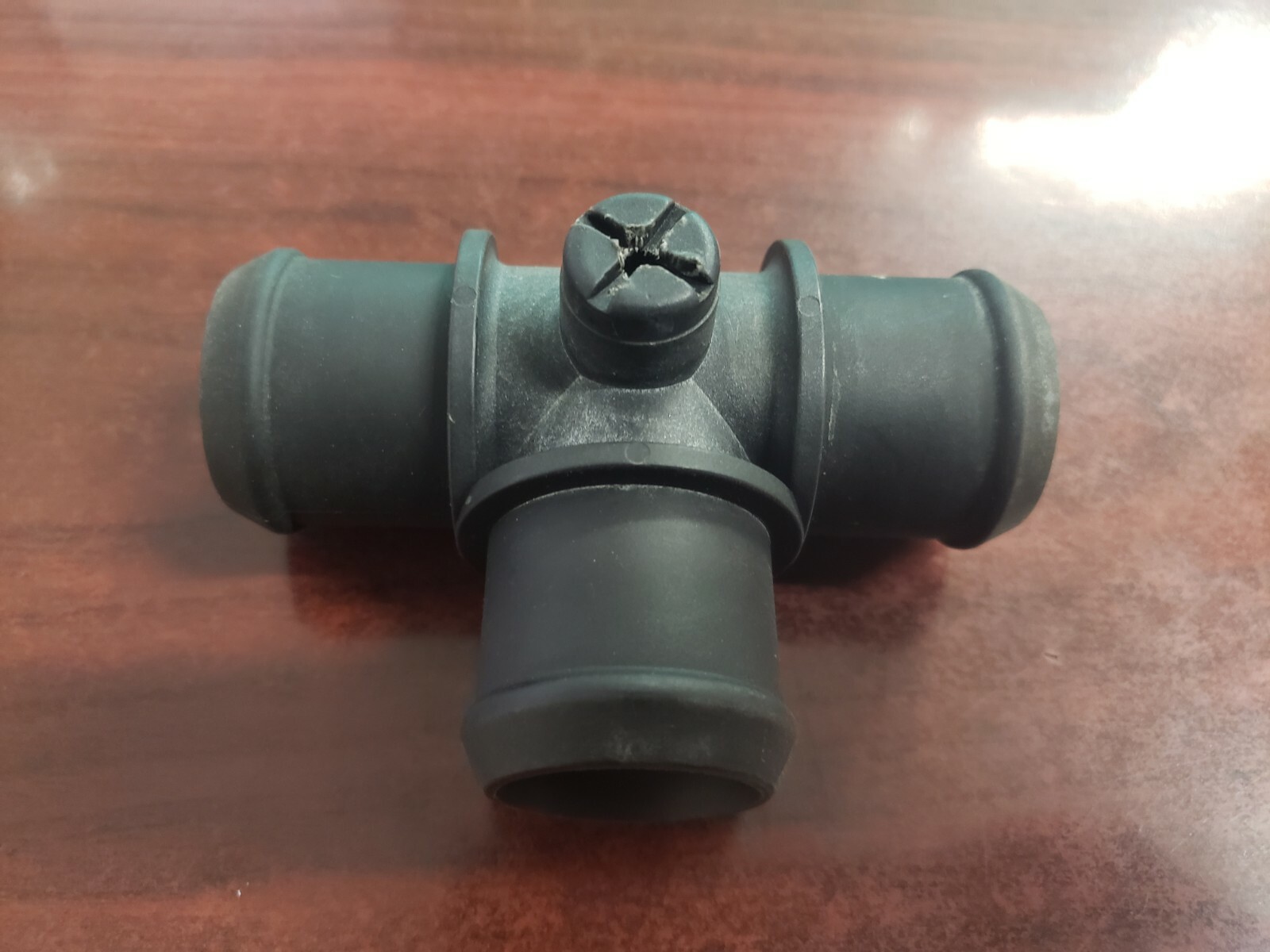 Top 58+ images land rover discovery 2 coolant hose t connector In