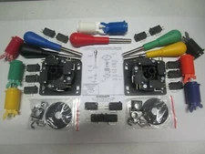 SUZO/HAPP 14 Push Buttons 2 Joysticks Games Arcade Kit 1 UP MORTAL KOMBAT Etc.