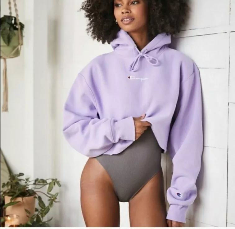 Champion cropped hoodie with logo in lilac