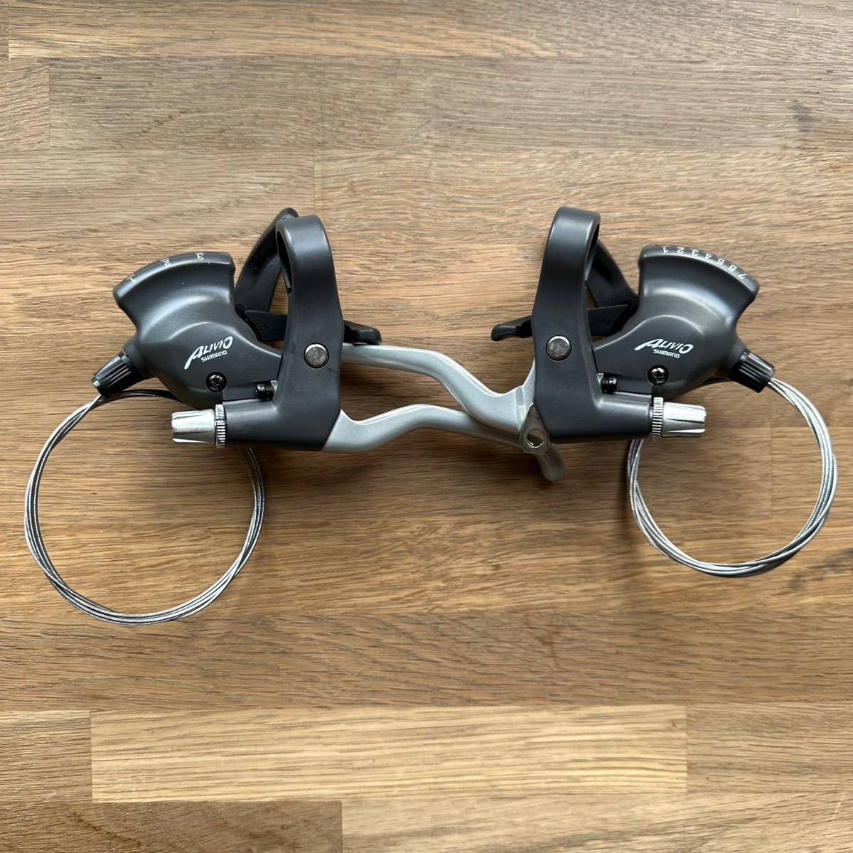 Shimano Alivio ST MC12 3x7 Speed Shifter / Brake Lever Set - NOS