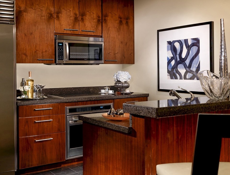 HILTON GRAND VACATION TRUMP INTERNATIONAL HOTEL 50,400 ANNUAL TIMESHARE