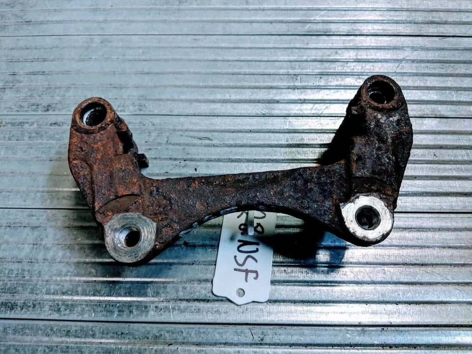 ДЕРЖАТЕЛЬ ПЕРЕДНЕГО ТОРМОЗА DODGE CALIBER 2007 NSF ПАССАЖИРСКИЙ LH - Изображение 2 из 2