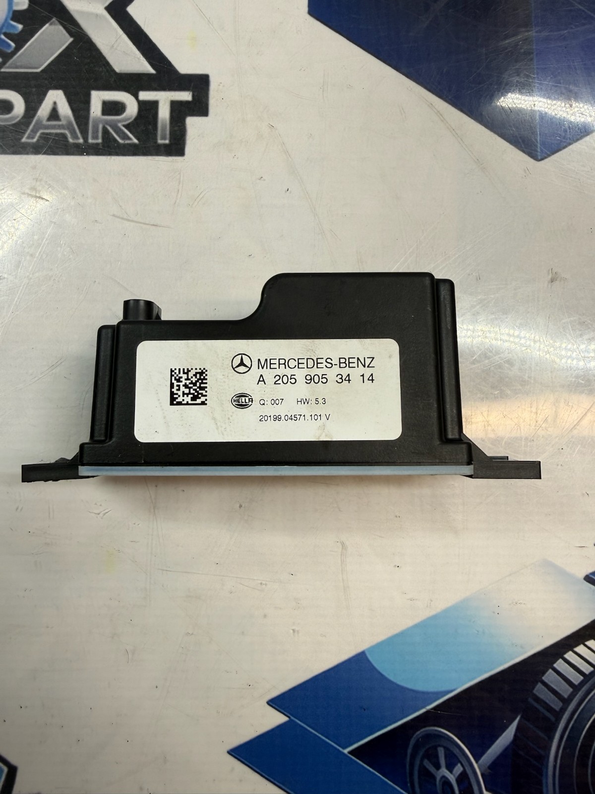 2016-2023 MERCEDES C300 VOLTAGE CONVERTER CONTROL MODULE A2059053414 OEM