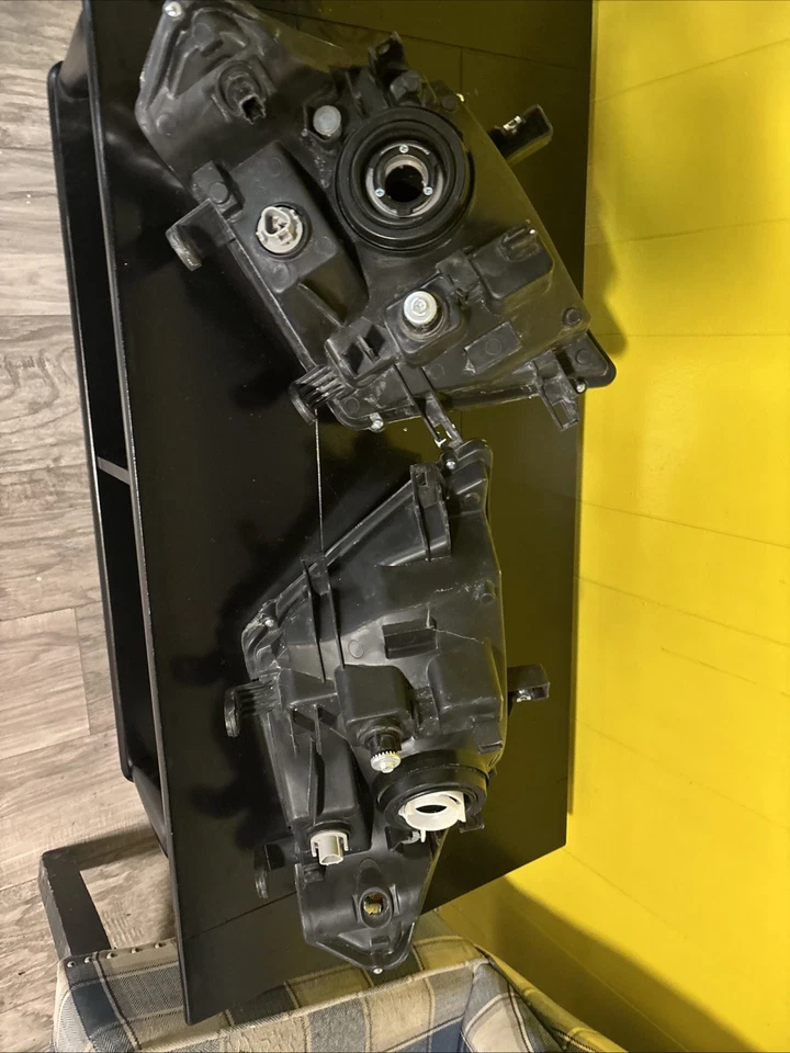 Faros Pathfinder cromados izquierda+derecha 2008 2009 2010 2011 2012 Foto 4 de 4