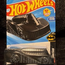 Hot Wheels Armored Batmobile
