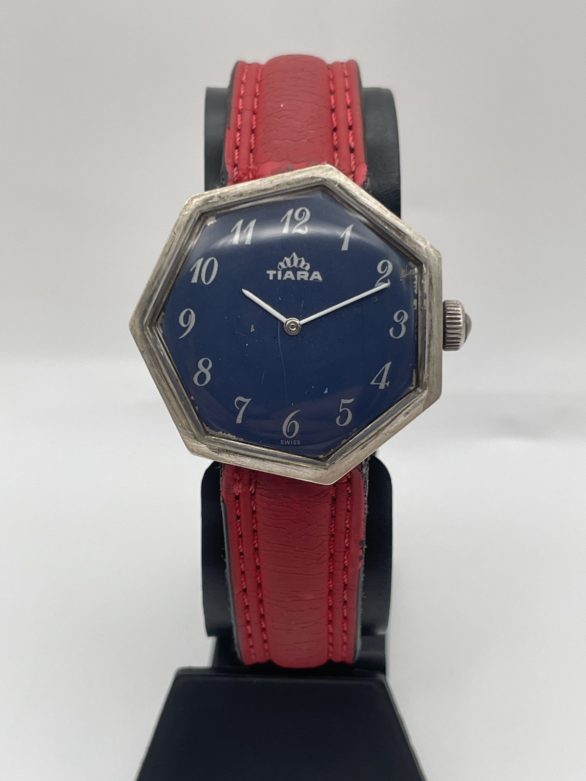 Vintage Unique Tiara Mechanical Silver Case Watch Swiss Made