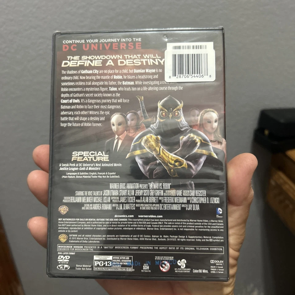 Batman vs Robin DVD 2015 DC Universe Original Movie NEW SEALED Foto 2 de 3