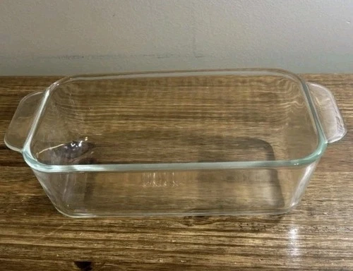 Pyrex 213-R 1.5 QT Glass Loaf Pan — 8.5x4.5x2.5” Bakeware Made in USA