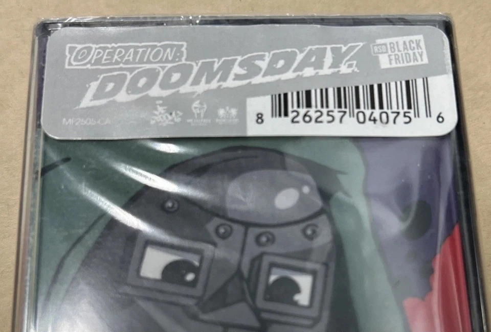 MF DOOM Operation Doomsday 1/2000 SILVER Cassette Tape 25th Ann RSD Black Friday - Image 3 of 4