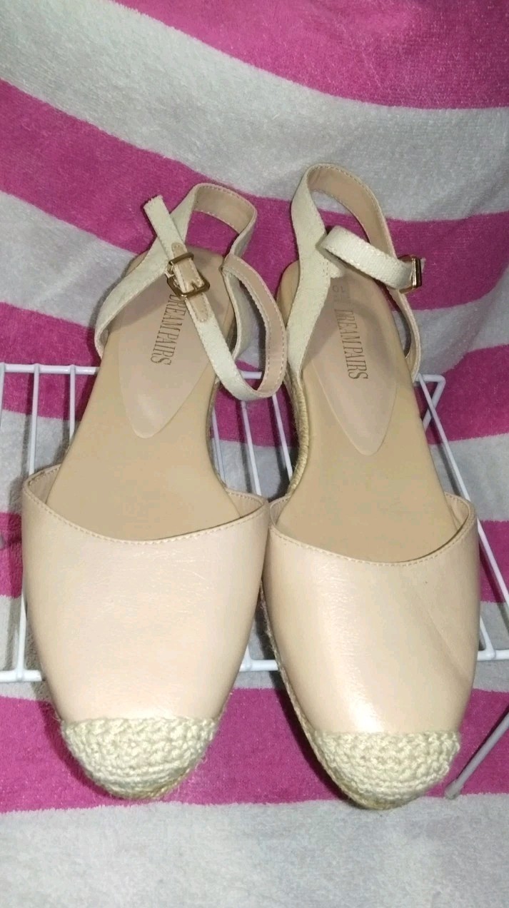 Dream Pairs Ankle Strap Apricot Womens Heels Size 10