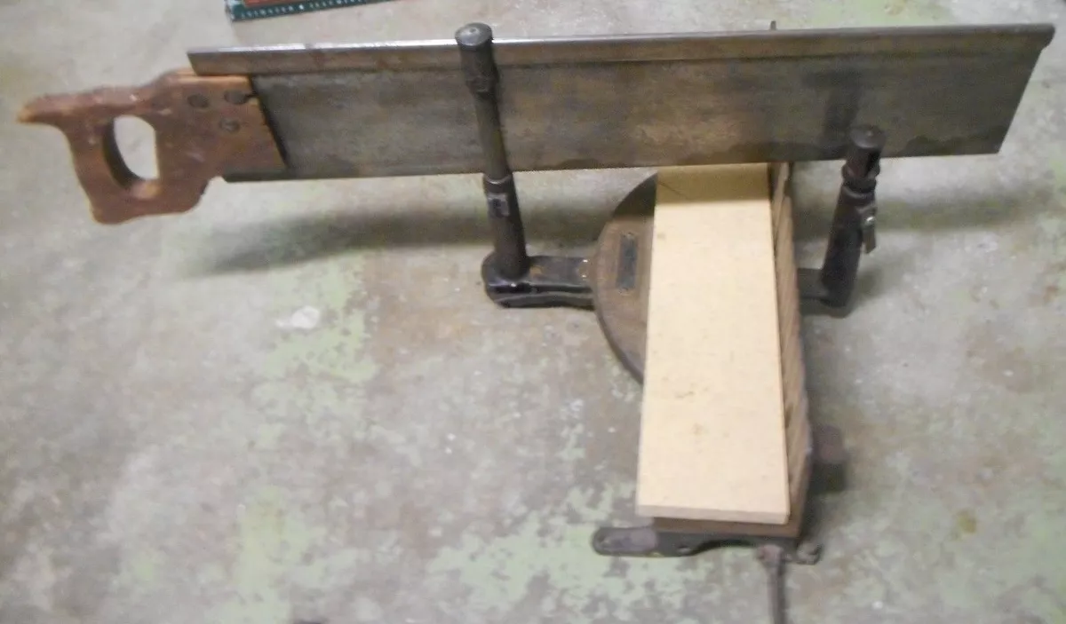 Vintage Stanley Mitre Co. 2358 Cast Iron Base Mitre Saw Henry Disston Sons