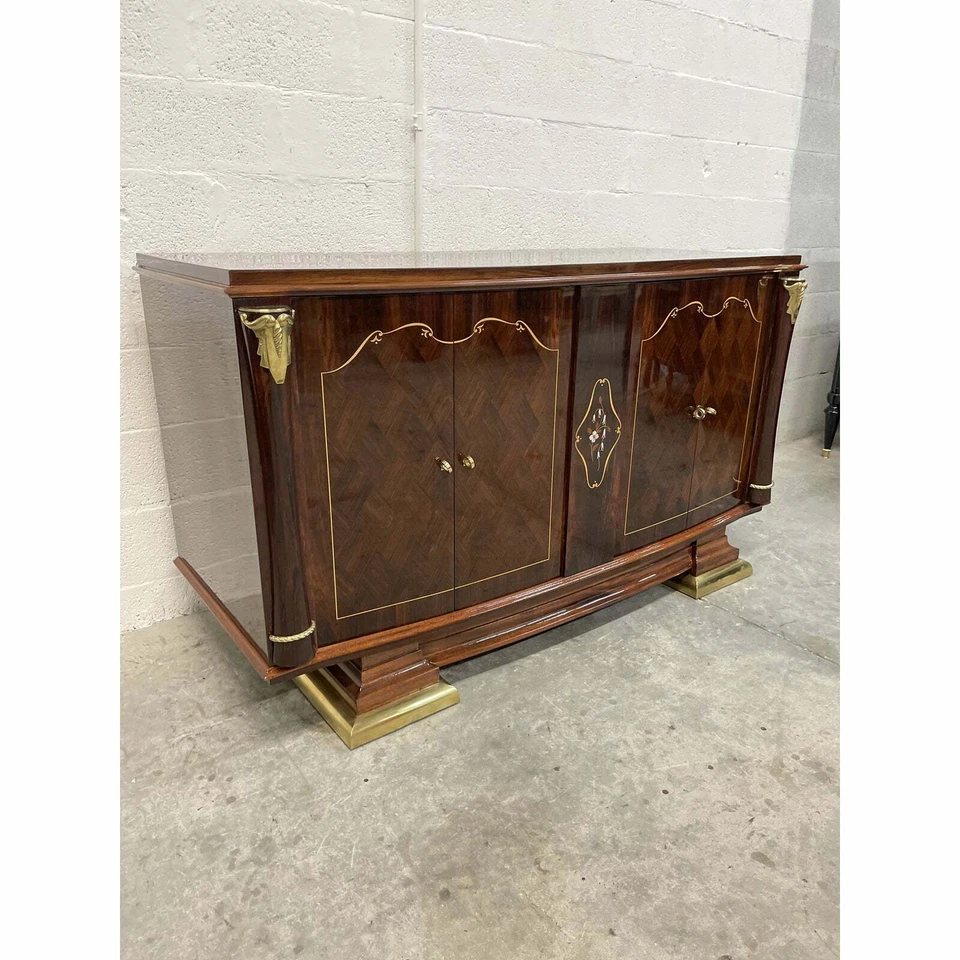 Aparador francés Art Deco con incrustaciones de palisandro madreperla de Jules Leleu años 40 Foto 4 de 4