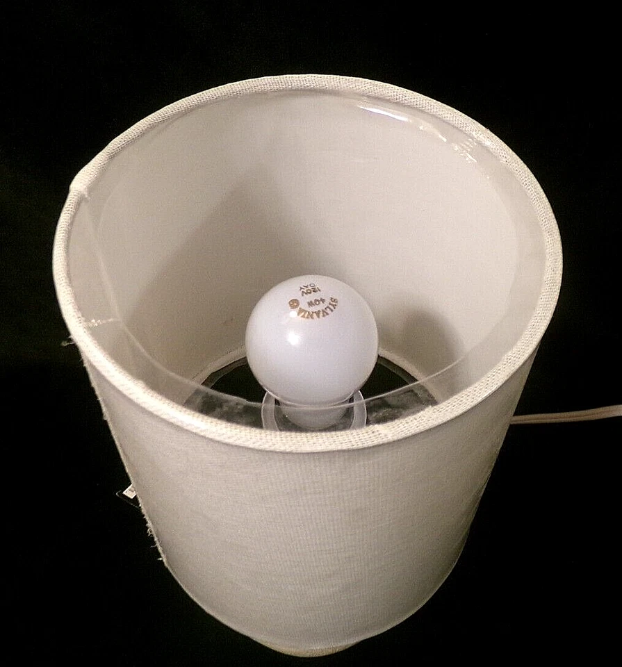 NUEVO CON ETIQUETAS LÁMPARA DE MESA MAINSTAYS RESINA ACENTO con SOMBRA - Bola Texturizada Off-White Foto 2 de 4