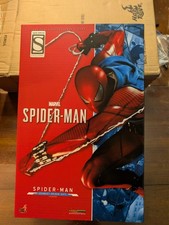 Hot Toys VGM034 Marvel's Spider-Man -  Scarlet Spider Suit  1 6th Scale MISB