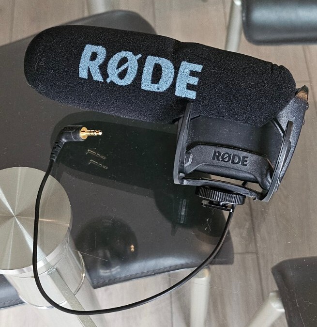 Sony FDRAX53 4K UHD WiFi Compact Camcorder Video Digital Camera Rode