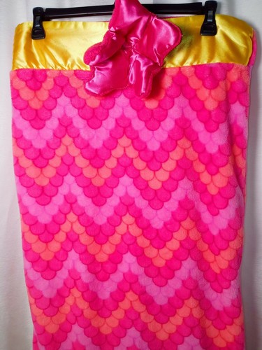 Pink Mermaid Kids Teens Snuggie Tails Super Soft Plush One Size Fits Most Comfy - Picture 4 of 11