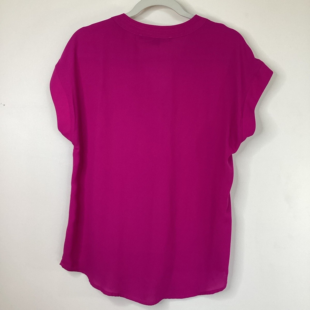 売れ筋商品|||セセ カットソー トップス レディース Women's Short-Sleeve Half Button Flowy Blouse Magenta s-l1200.jpg