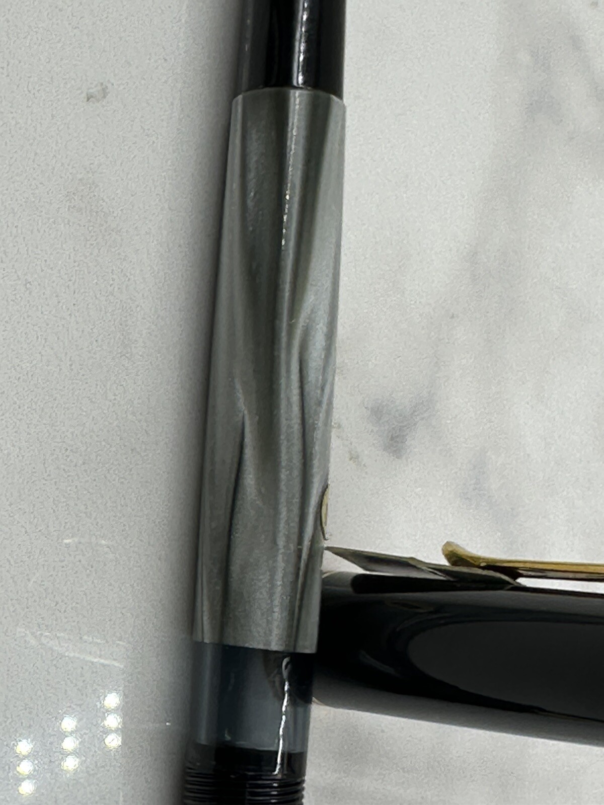 Pelikan Souverän 400 Füllhalter – Schwarz-Blau, M-Feder, Kolbenfüller Im Geschenketui