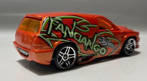 ** HOT WHEELS 2001 DODGE DURANGO PANEL TRUCK / FANDANGO MINT BLISTER PULL ** - Picture 7 of 9