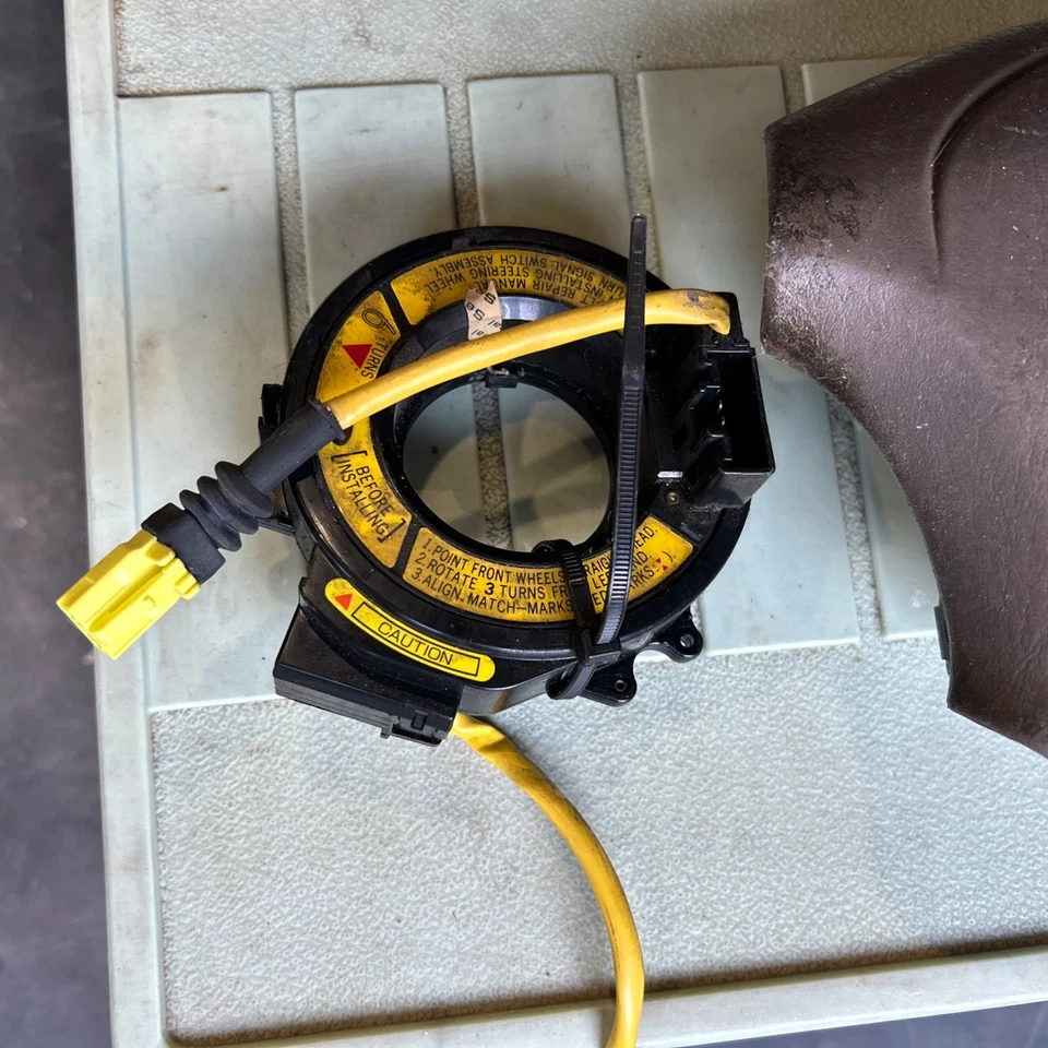 97 98 Toyota T100 Horn Pad Brown Complete - Image 2 of 4