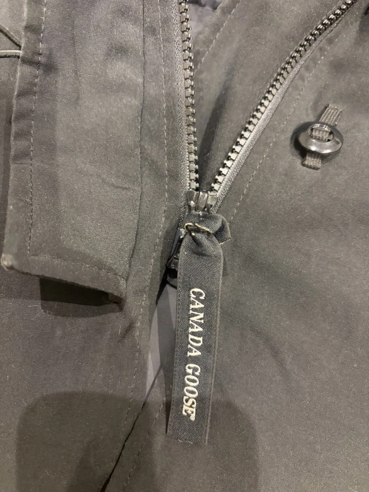 Canada Goose Emory Parka Men’s Small Coat, photo 4 of 5