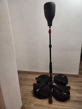 pungiball decathlon con barra per riflessi, e sacche per zavorra