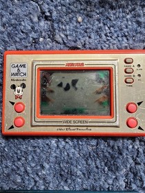 Nintendo Game & Watch Mickey Mouse Wide Screen 1981 MC-25 Game