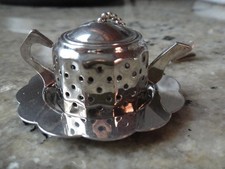 Harrods Knightsbridge silver plated Teapot Kettle Shaped Tea Infuser & Tray