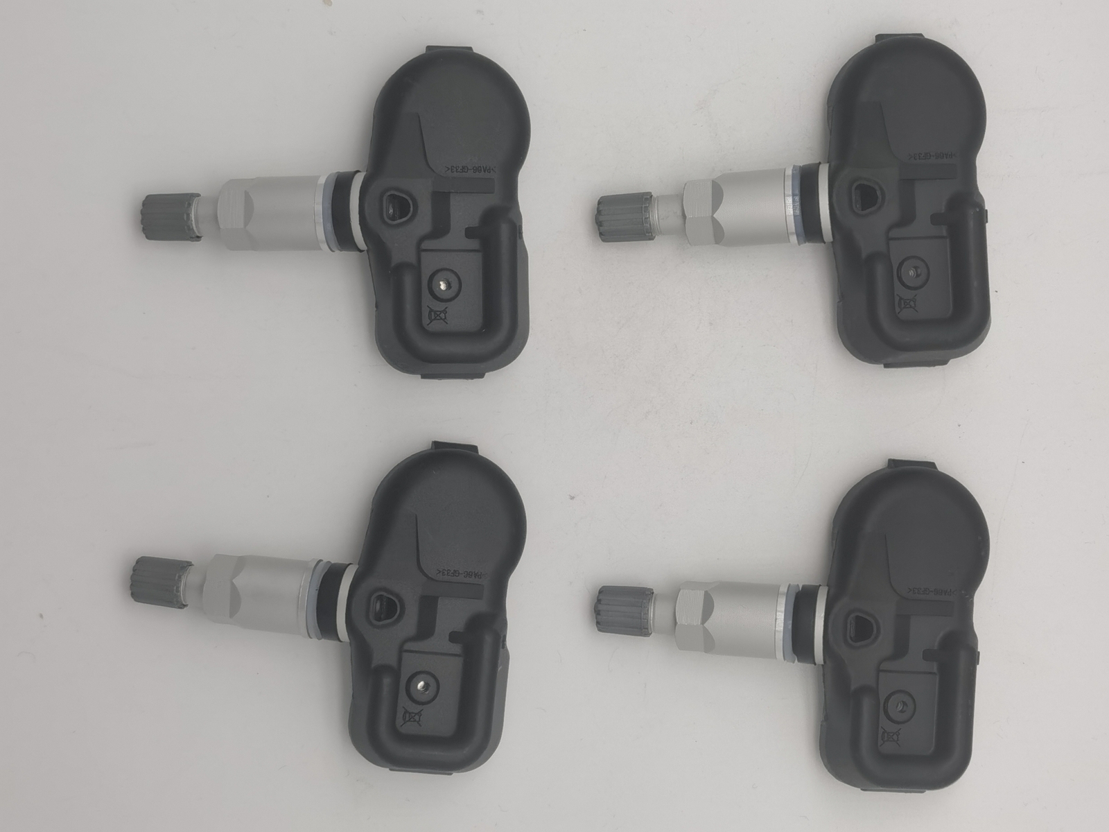 (4) OEM 4260733021 PMV107J TPMS Tire Pressure Sensors for Toyota
