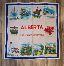 VINTAGE AUTHENTIC SOUVENIR Scarf Alberta The Princess Province LANDMARKS 28x29