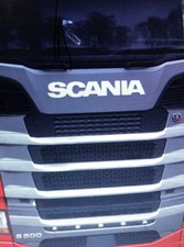 1x SCANIA  S/STEEL  New Gen LED Bottom Grill Light Bar 5 white leds