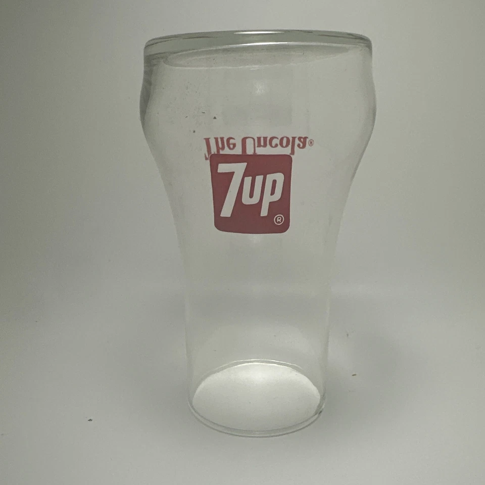 Vintage 7UP 7 Up The UnCola Upside Down Drinking Glass - Image 3 of 3