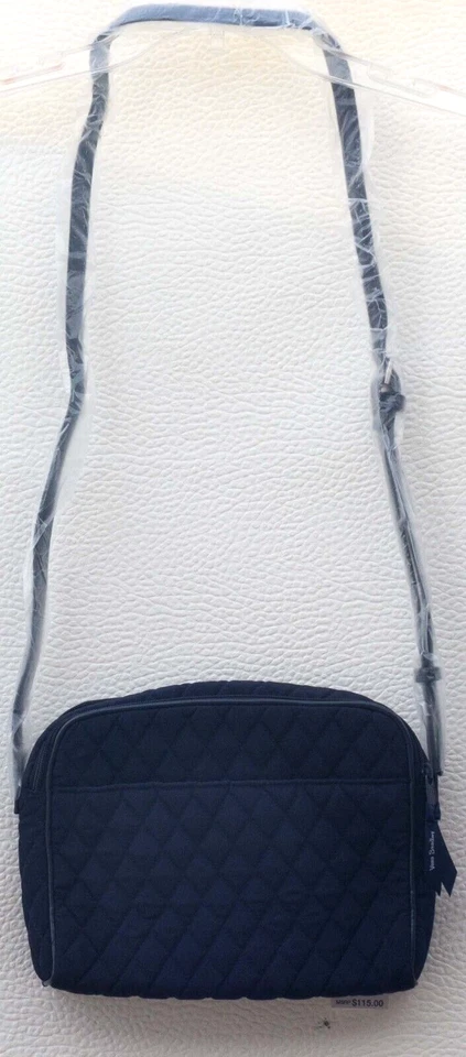 Bolso Bandolera Vera Bradley Microfibra Recortado en Clásico Azul Marino.   Nuevo con etiquetas Foto 3 de 3