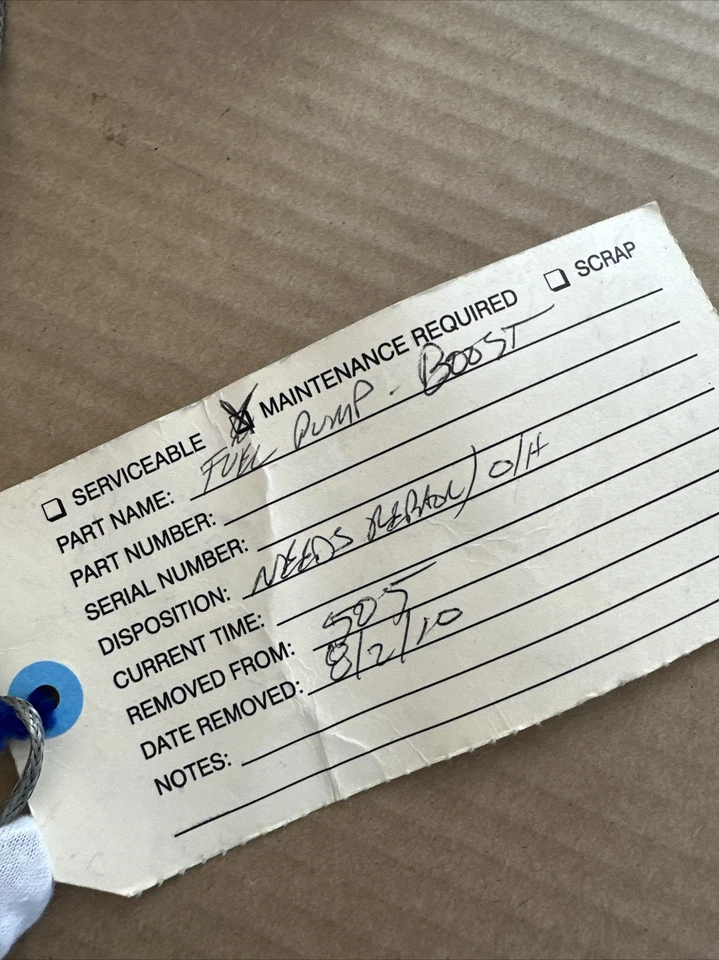 Bomba de refuerzo de combustible para aviones Globe Motors 27VDC - Necesita reparación tal cual Foto 4 de 4