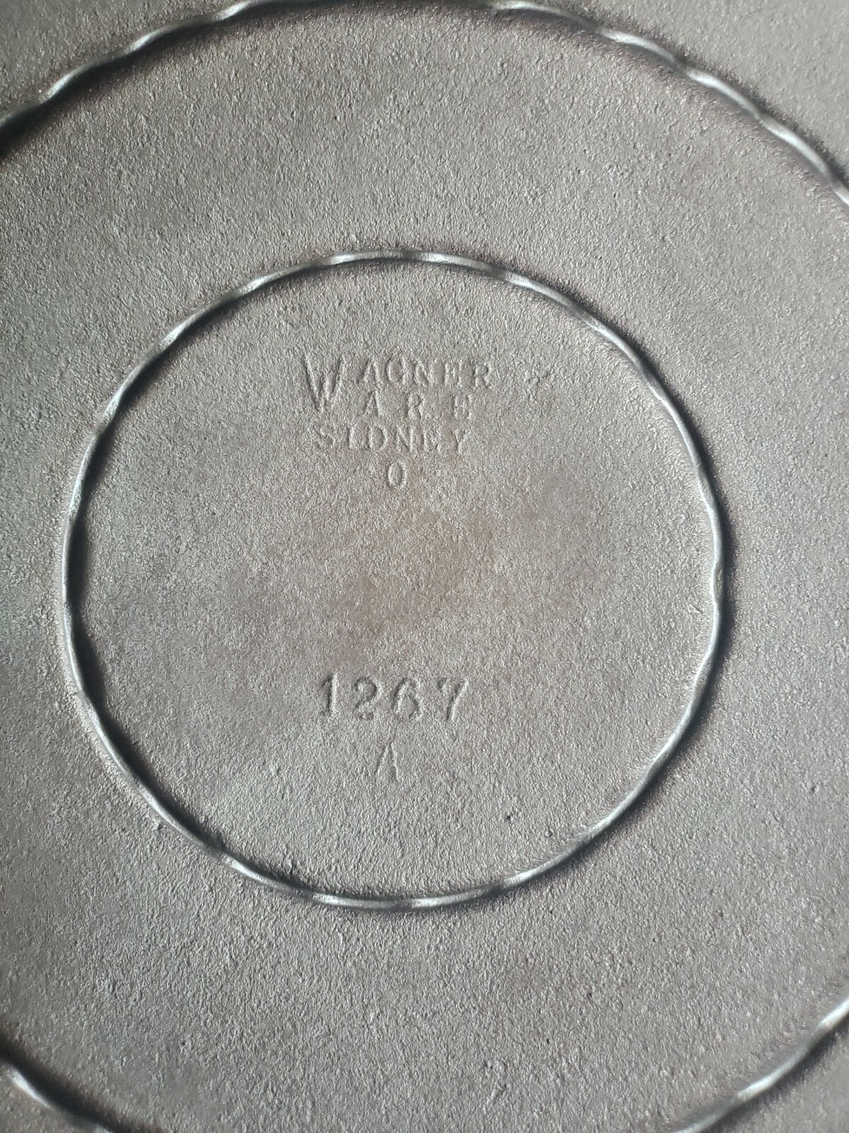 Vintage Wagner Ware Sidney 0 7 Cast Iron Dutch Oven Ringed Lid p/n