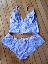 NWOT Fredericks of Hollywood Lace Cami  Tanga Panty Lilac Purple Large
