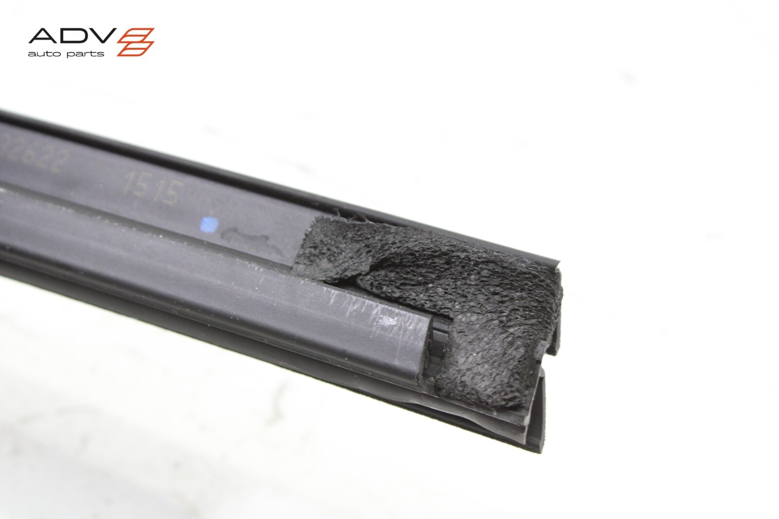 17-25 CHRYSLER PACIFICA FRONT LEFT DOOR WINDOW INNER BELT WEATHERSTRIP SEAL OEM