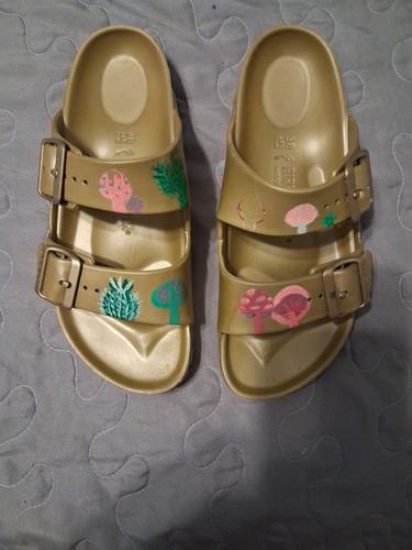 Birkenstock 240 Arizona Essentials EVA Sandals Gold Women’s Size 38/US 7.5-8