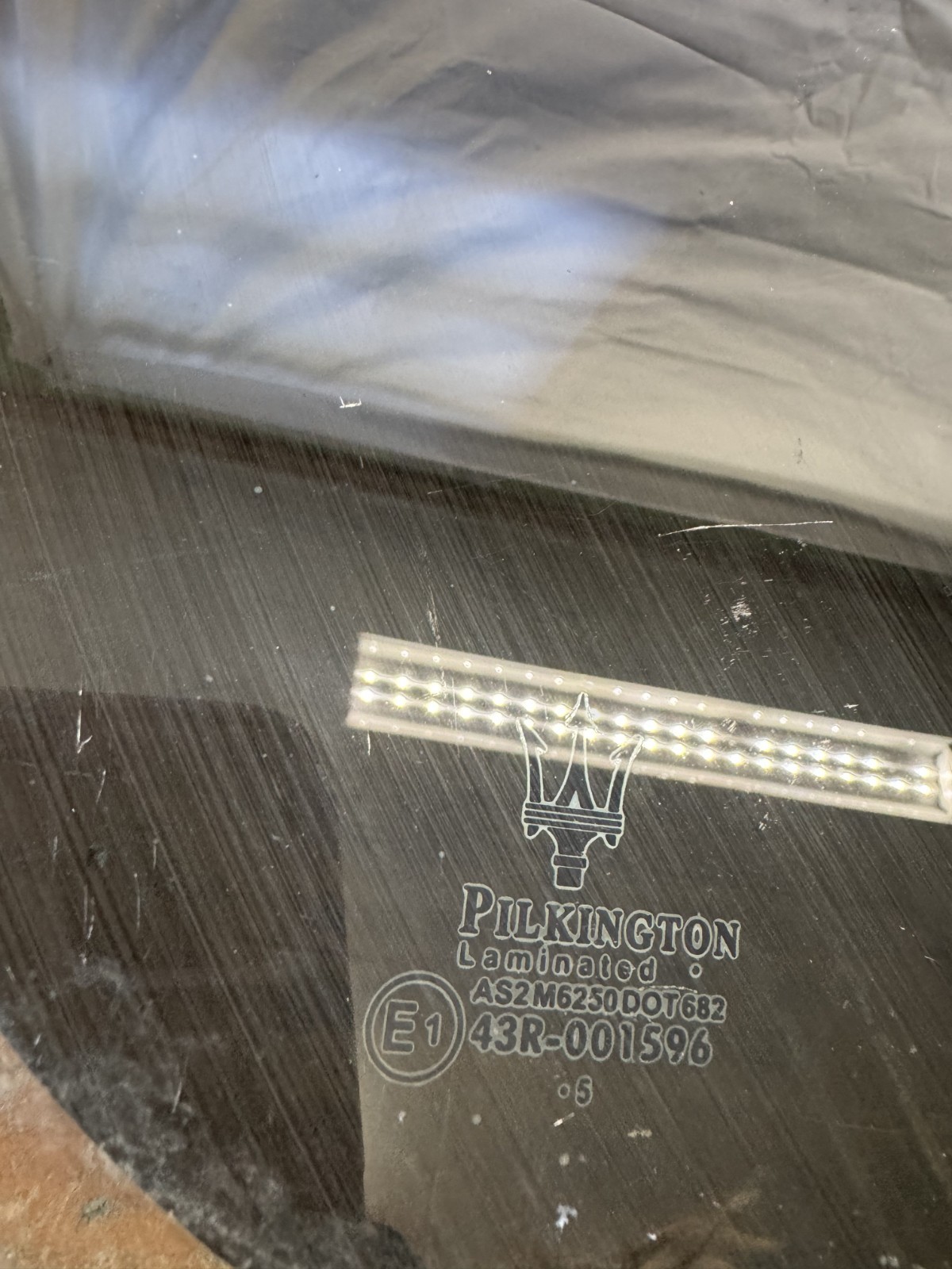 2003-2013 Maserati Quattroporte Right Rear Side Door Window Glass OEM