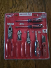 Milwaukee 7pc. Electrician's Hand Tool Set 48-22-0145