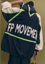 NEW FREE PEOPLE FP MOVEMENT CARE FP NAVY LIKE THE WIND LOGO JACKET SZ S