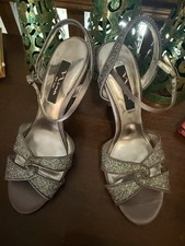 Nina New York Sparkly silver Heels 7.5 New Years, Wedding, Prom
