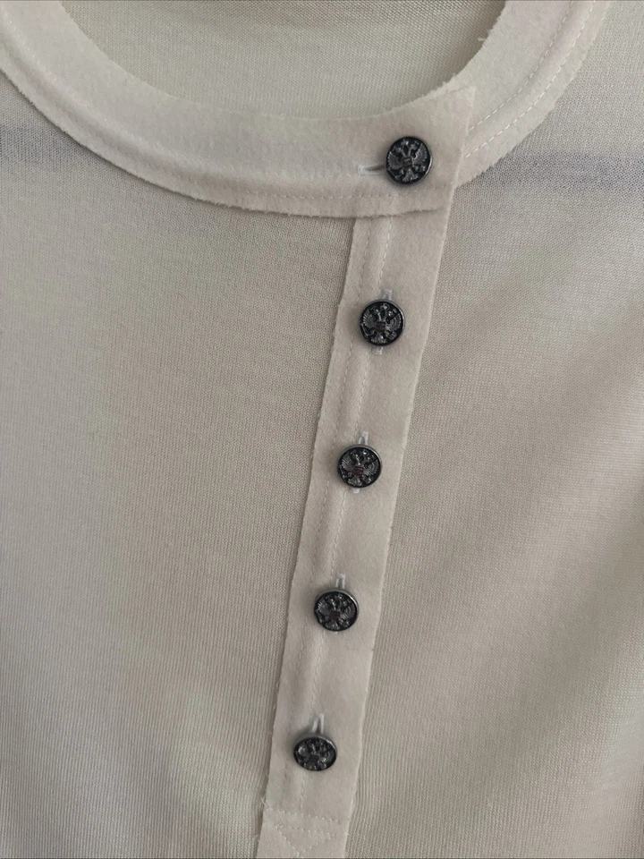 CHANEL White Cashmere Tank Top Authentic, Size 38 - Image 3 of 4