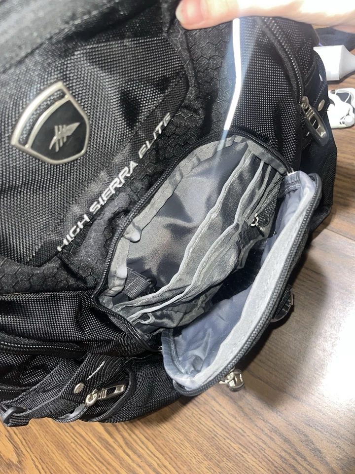 "Mochila negra High Sierra Elite Checkpoint Flyby TSA para computadora portátil de hasta 17""" Foto 4 de 4