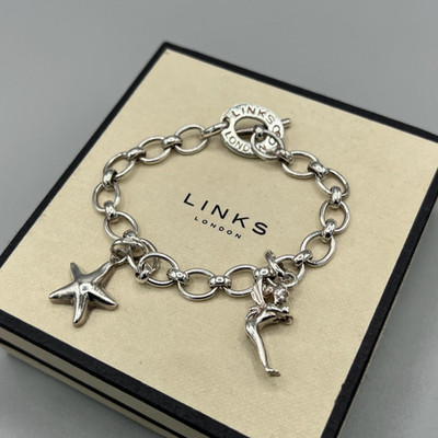 Links of London Silber T-Bar Armband mit zwei Charms mit Box